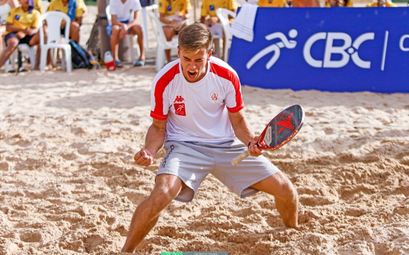 Jovem coleciona títulos no Beach Tennis e leva o nome de Cianorte ao cenário nacional