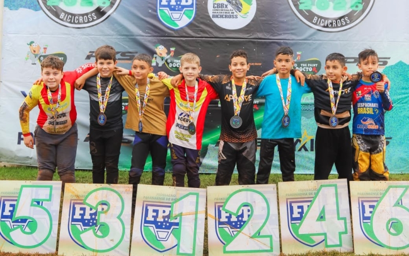 Cianorte Bicicross Clube conquista ótimos resultados em etapa do Campeonato Paranaense