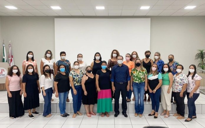 Prefeitura de Cianorte e UEM dão início ao Projeto Alfabetiza Com (texto)