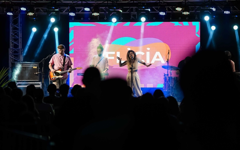 A Banda Mais Bonita da Cidade leva indie rock ao palco da FLicia