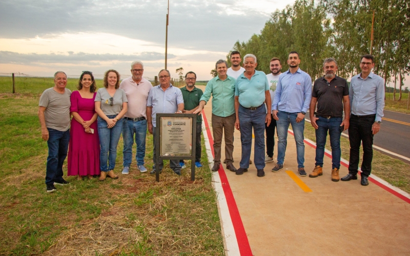 Prefeitura inaugura pavimentação da Estrada Imbarié e Ciclovia Márcia Auzenir da Silva