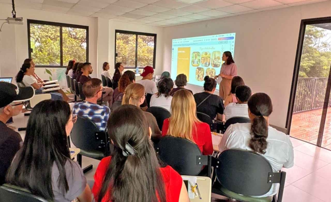 Iniciativa leva reflexão e bem-estar aos profissionais da Assistência Social 