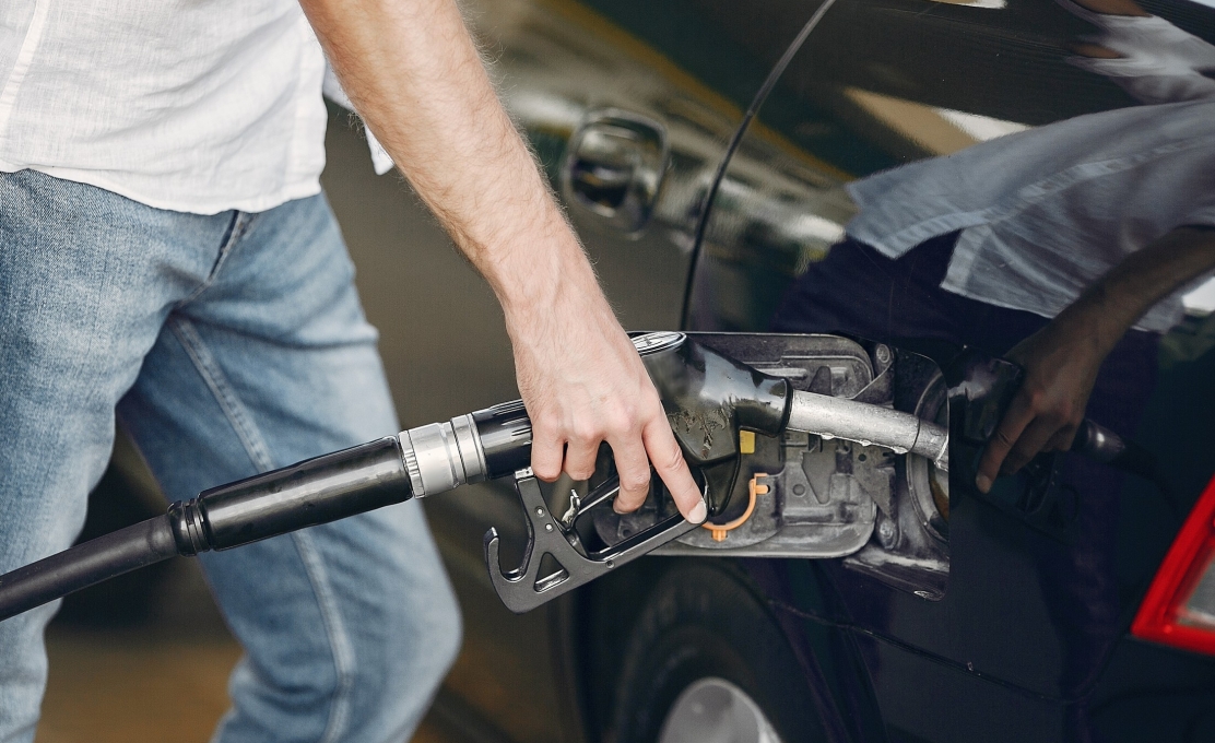 PROCONs do Paraná e Ministério da Justiça notificam distribuidoras e postos por preços de co...