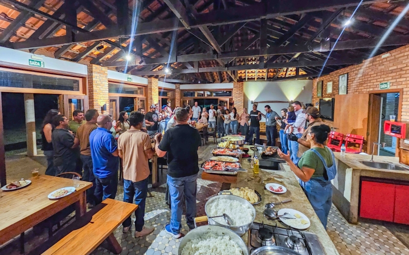 Vencedores do Torneio Leiteiro 2025 recebem premiação 