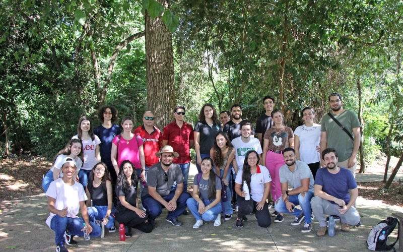 Acadêmicos da UEM visitam o Parque Municipal Cinturão Verde