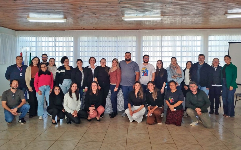 Conselho Municipal de Assistência Social empossa nova diretoria 